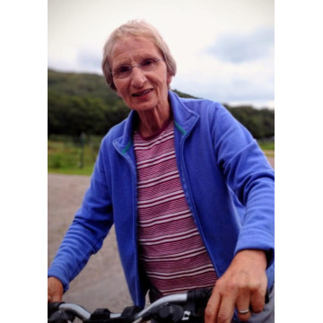 Photo of Sandra MAXWELL