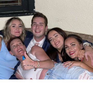 Notice Gallery for Zoe PARRY