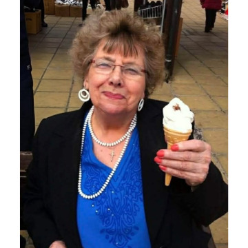 Photo of Stella DALBY