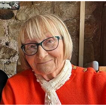 Photo of Barbara TURNER