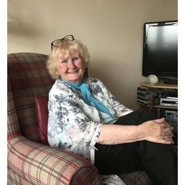 Photo of Elaine Alwyn MULHOLLAND