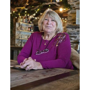 Photo of Barbara DAVIS