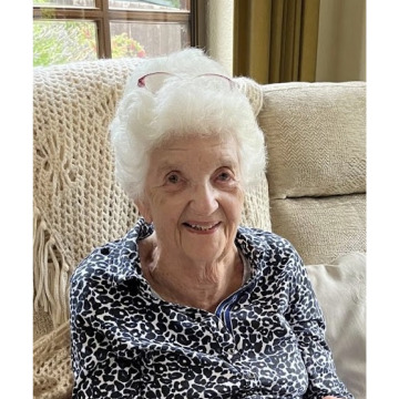 Photo of Ursula COX