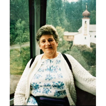 Photo of Joyce Evaleen MOYES