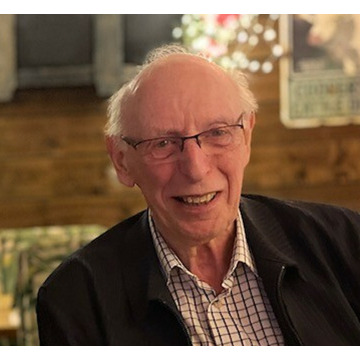 Photo of Kenneth CHISHOLM