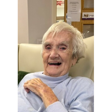 Notice Gallery for Hazel Eunice DYER