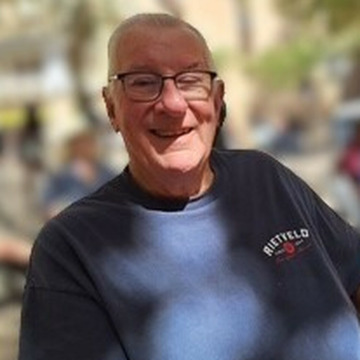 Photo of Ray THOMPSON