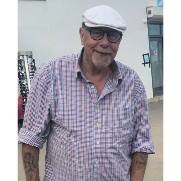 Photo of Les SUTTON