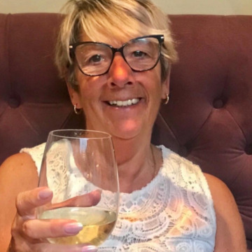 Photo of Christine HARDIE