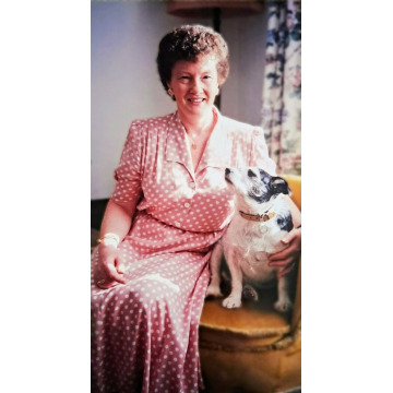 Photo of Betty ARMSTRONG