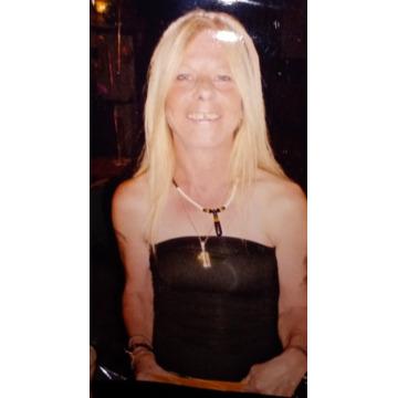 Photo of Lorraine Margaret CROSS
