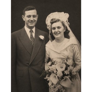 Notice Gallery for Violet Frances FALDER
