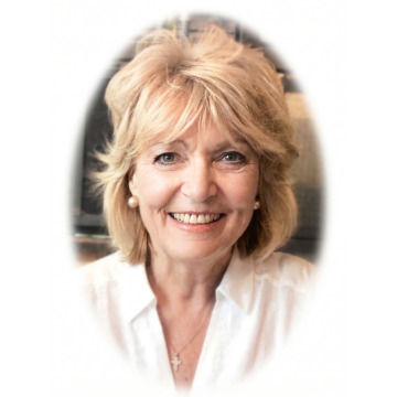 Photo of Lynda May FRIEND