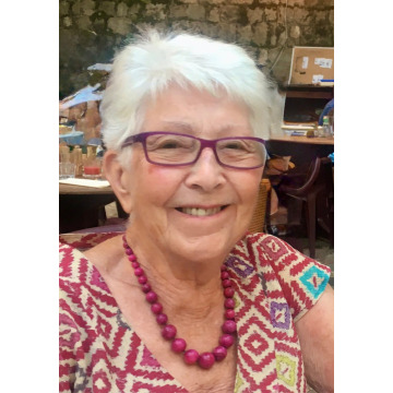 Photo of Maureen DANDY