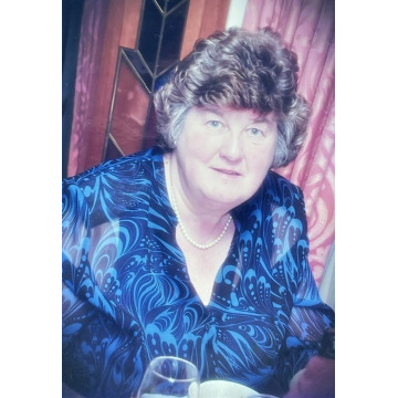 Photo of Jennifer Ann SAUNDERS
