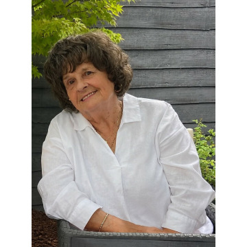 Photo of Margaret Phyllis VINCENT