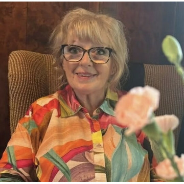 Photo of Janet STONIER