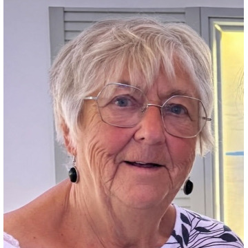 Photo of Linda FREEMAN