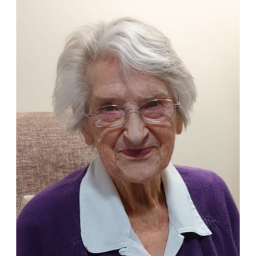 Photo of Vera Patricia JONES