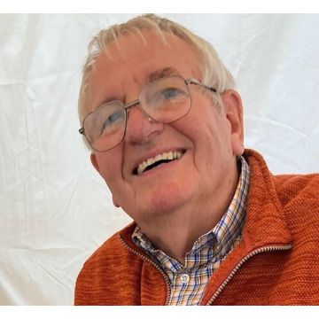 Photo of Derek SWALES
