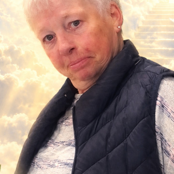 Notice Gallery for Carol Ann HEWISON